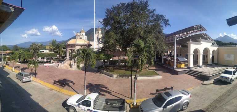 1209 tortas y hamburguesas 8220emma8221 768x364