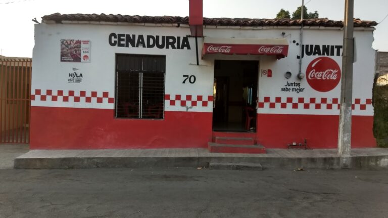 1221 cenaduria juanita 768x431