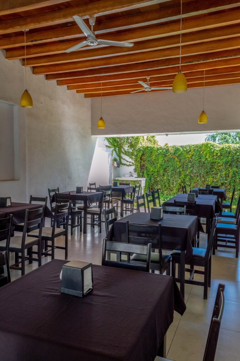 1315 la trufa restaurant 768x1155