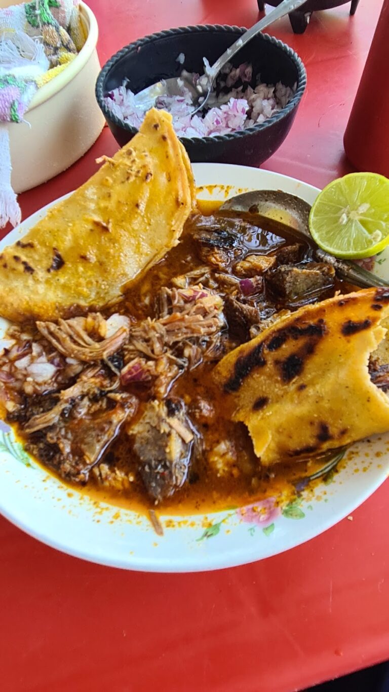 1703 birrieria el gallero 768x1364