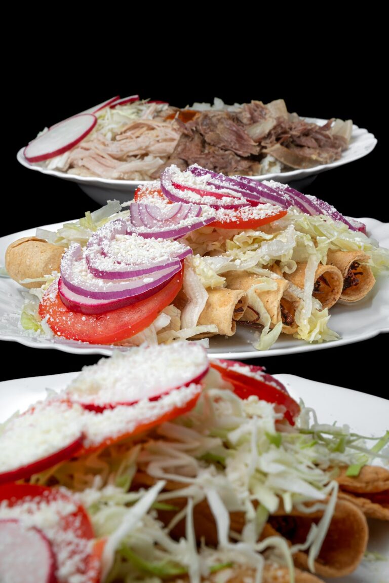 1729 cenaduria las cuattas 768x1151