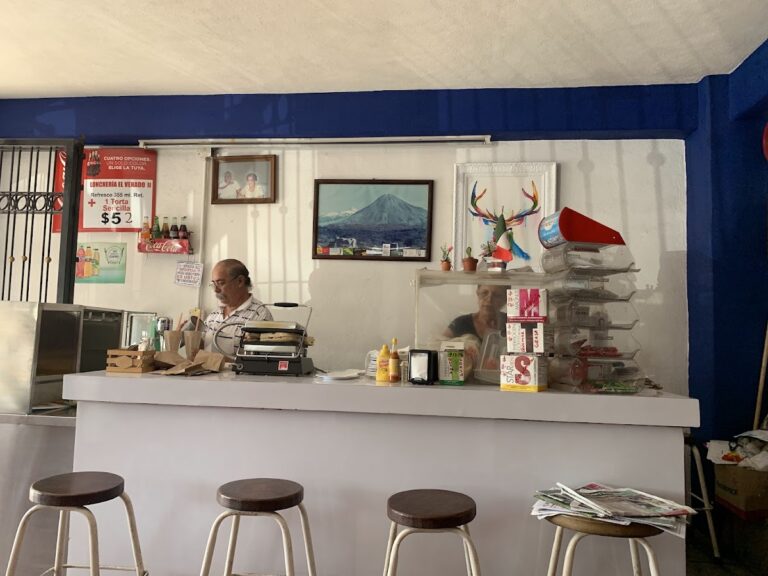 2250 loncheria el venado ii 768x576