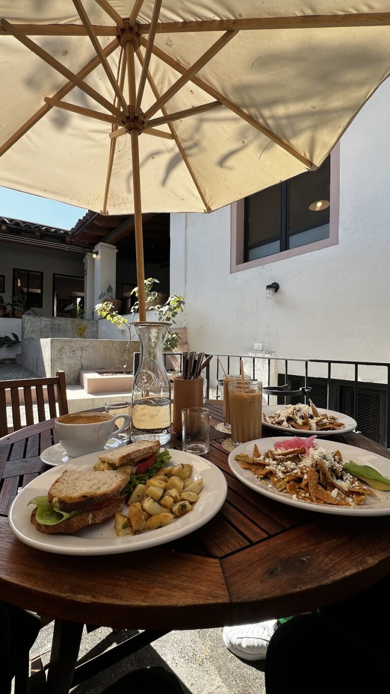 2423 delasuerte 768x1365