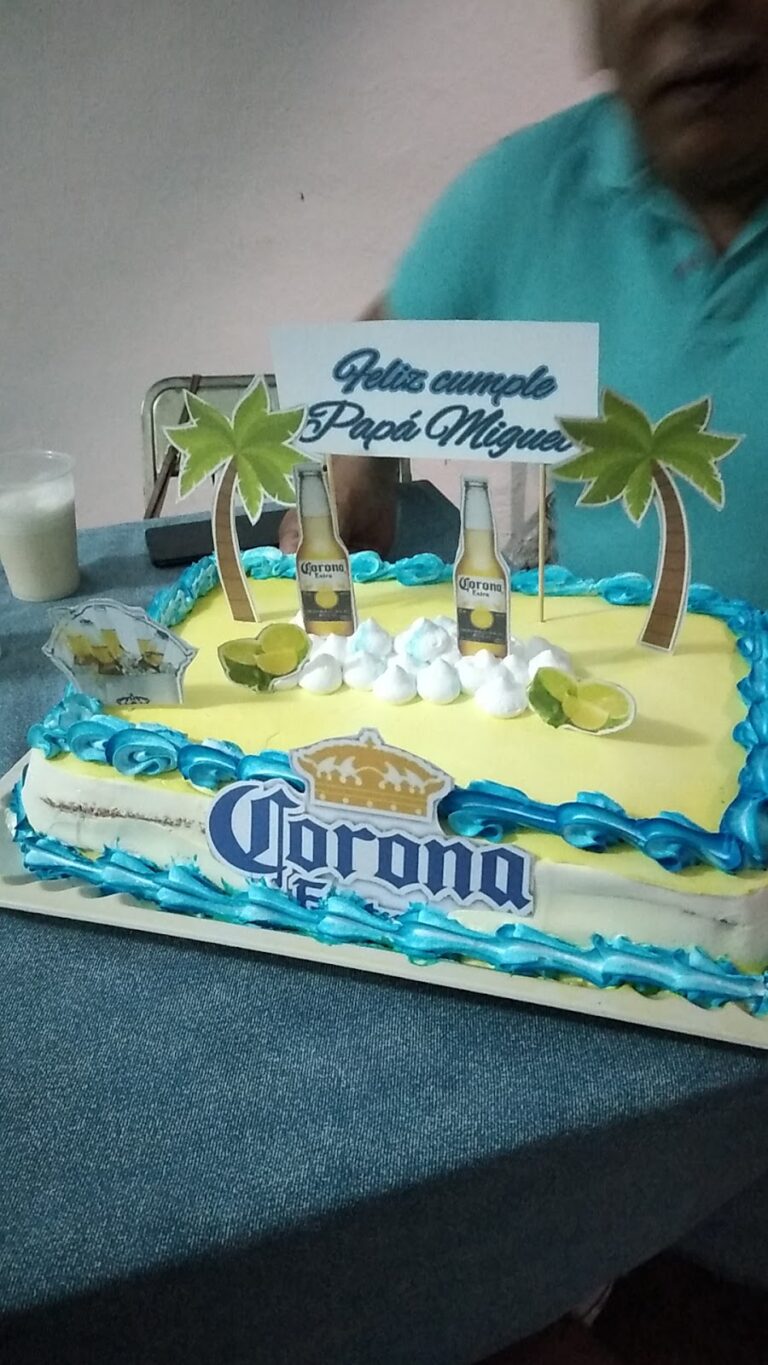 2469 pasteleria karlita 768x1365