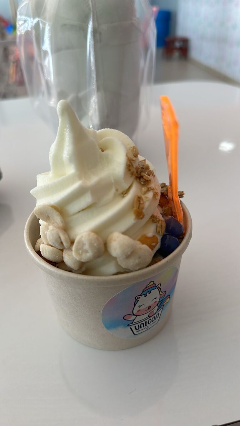 2768 unicon helados de yogurt 768x1365