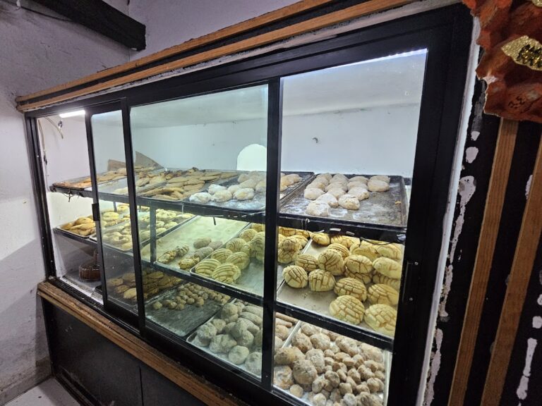 2778 panaderia pasteleria reposteria la providencia 768x576