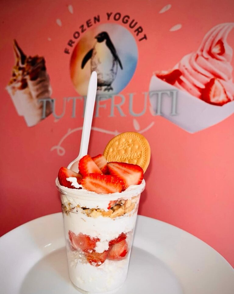 2831 tuti fruti frozen yogurt 768x964