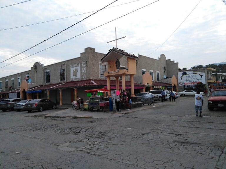 2970 fruteria el colimense 768x576