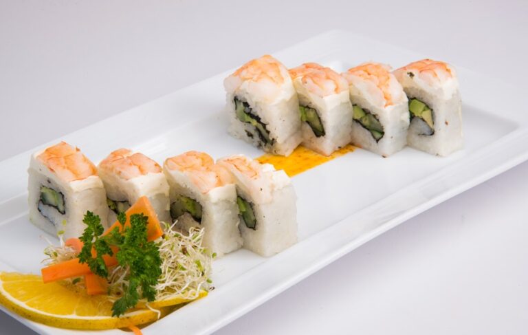 3103 la katana cocina asiatica fusion 768x487