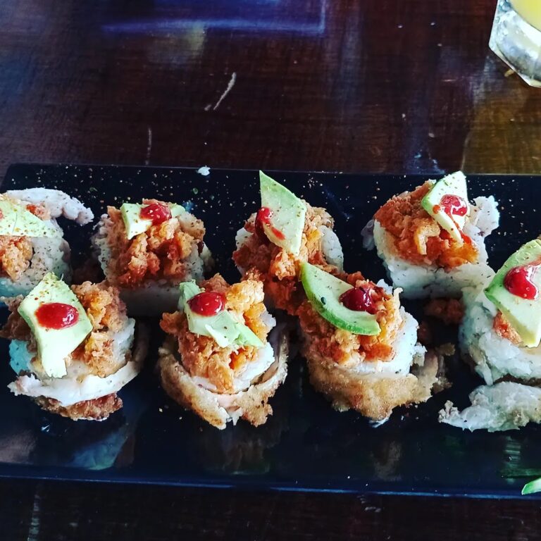 3114 sushi 82203148221 manzanillo 768x768