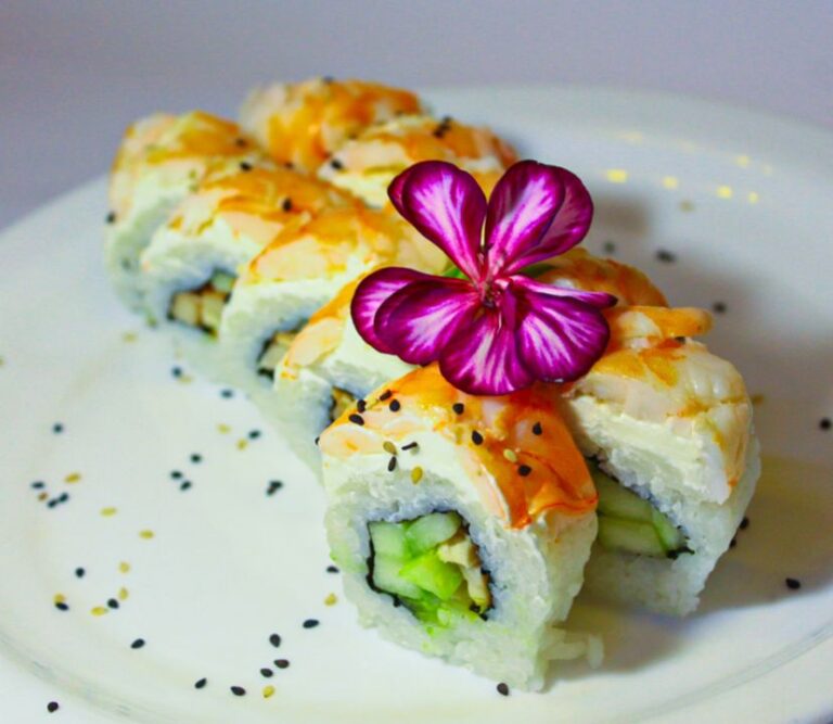 3172 pakki sushi fusion 768x667