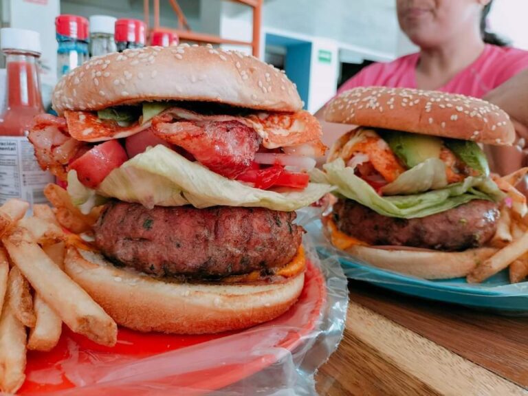 3437 hamburguesas y hot dogs 8220alien burger8221 768x576