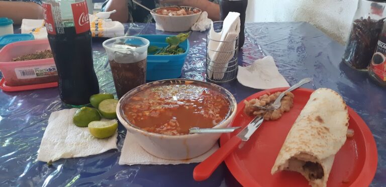 3573 taqueria y menuderia dona pera 768x374