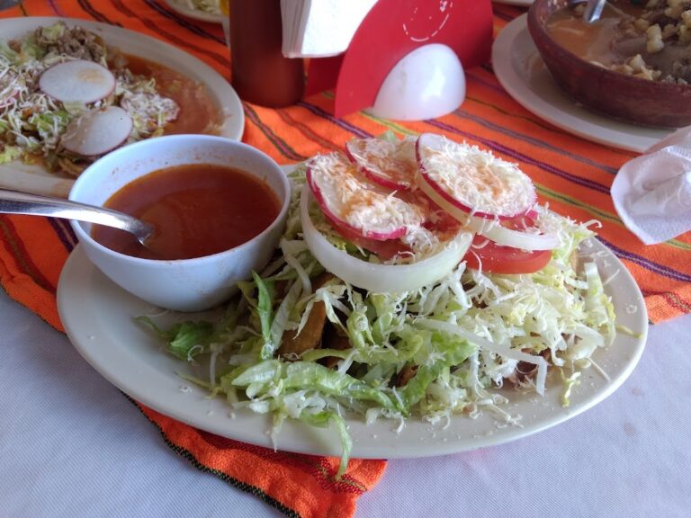 3626 cenaduria rosario 768x576