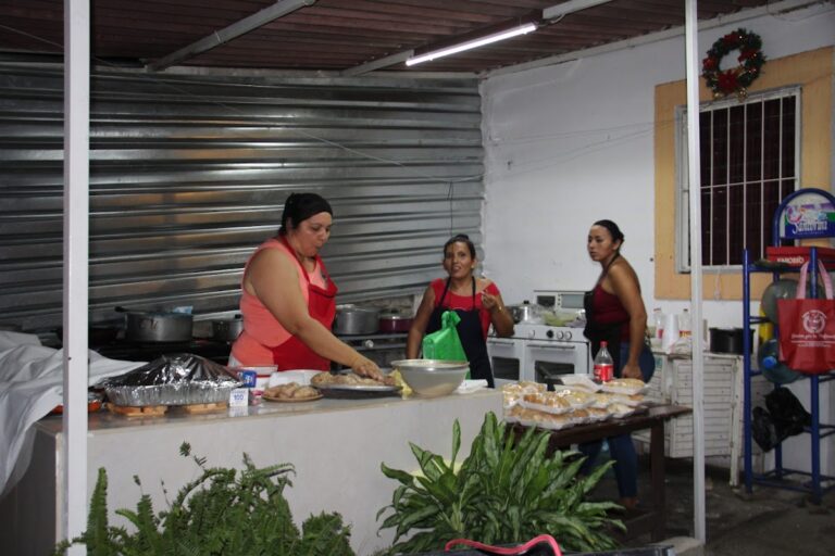 3658 cocina economica hilda 768x512