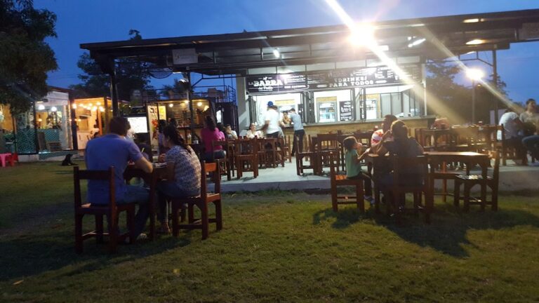 3904 el patio foodtruck park 768x432