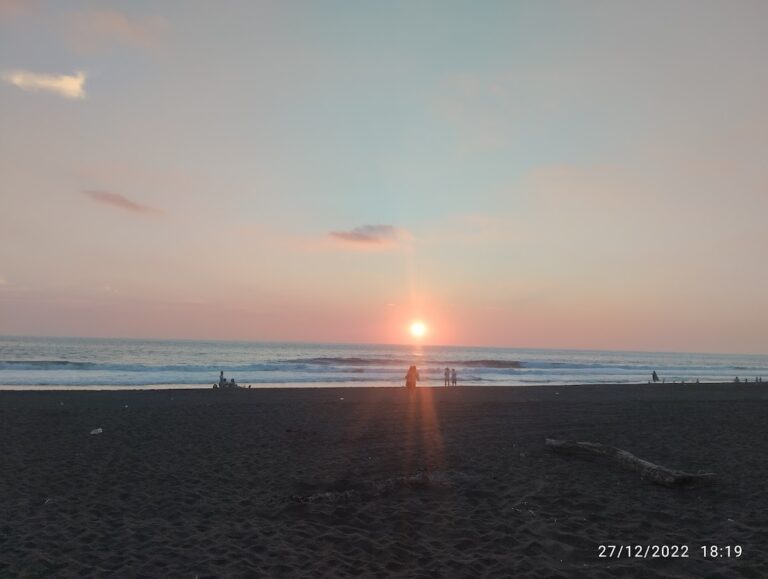 3964 playa de cuyutlan 768x579