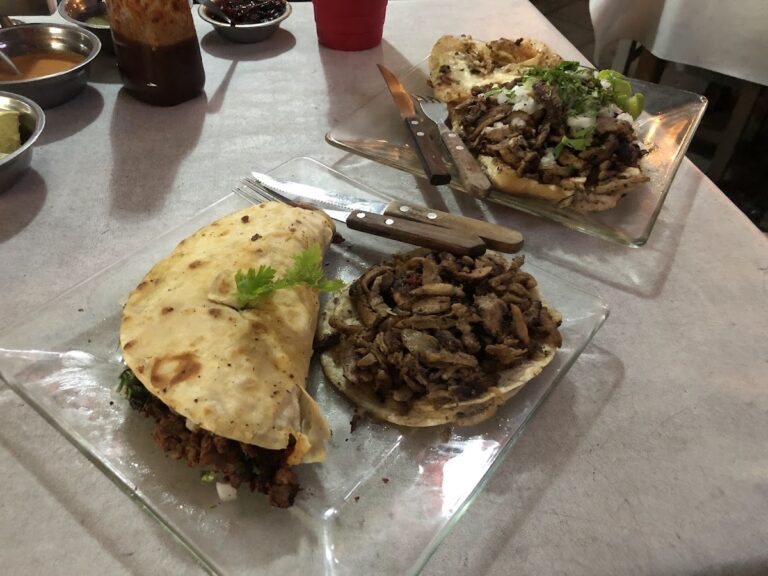4034 restaurante taqueria los arabes 768x576