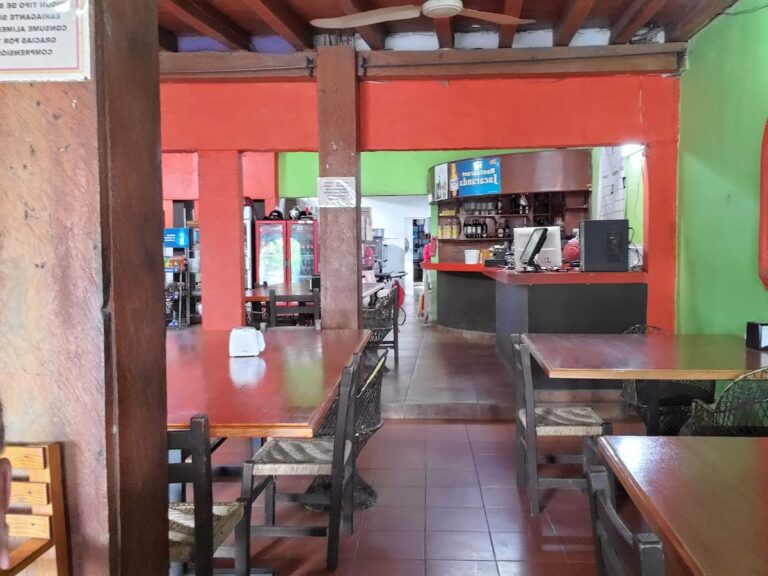 4463 pizzas jacarandas 768x576