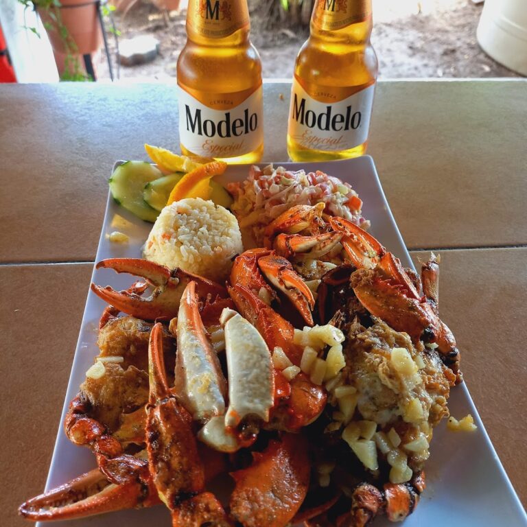 4897 mariscos cuyutlan 768x768