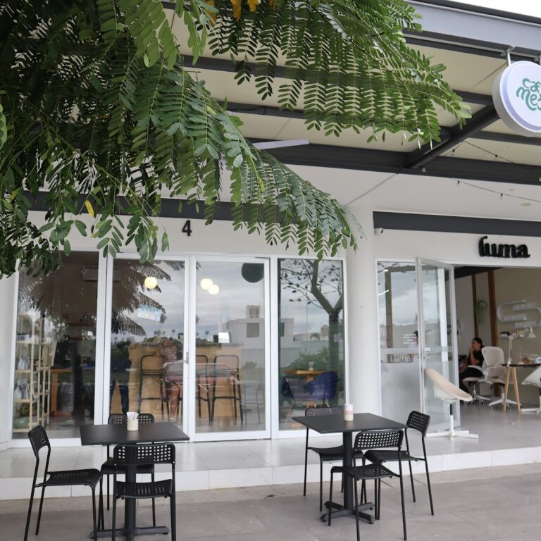 4933 cafe metzi 768x768