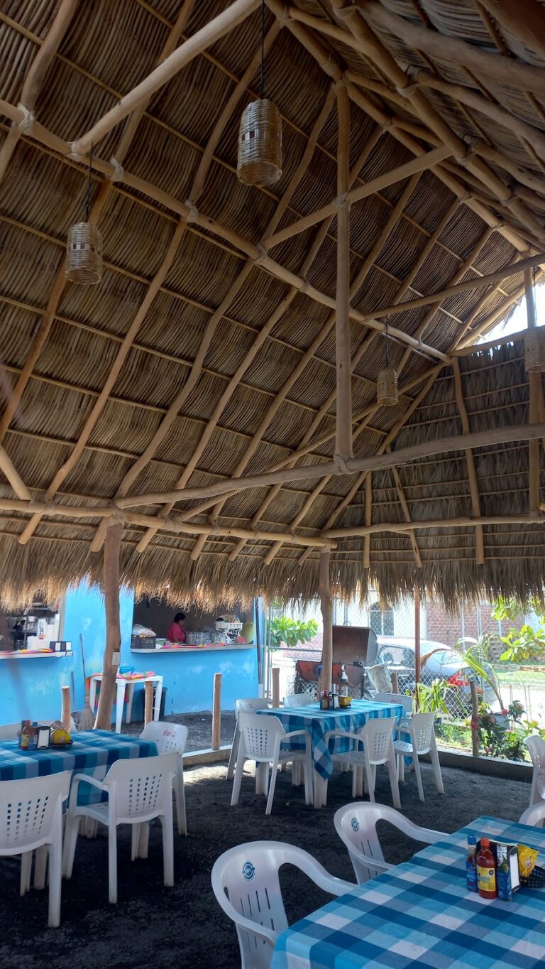 509 mariscos los tropicos 768x1364