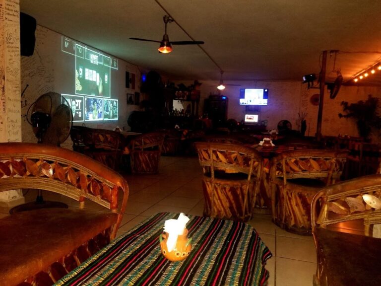 5098 los equipales restaurante bar 768x576