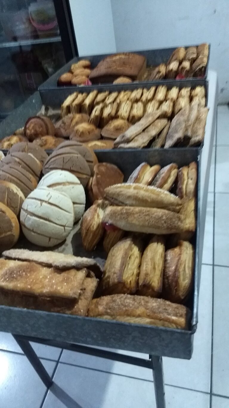 5319 panaderia y pasteleria la original 768x1365