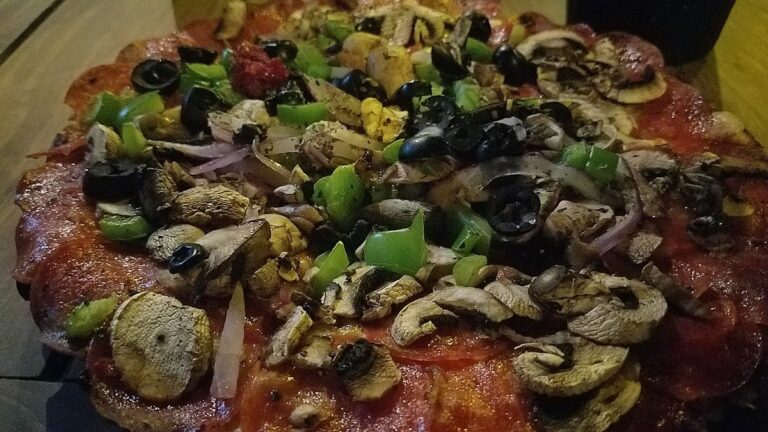 5512 adobe pizza 768x432