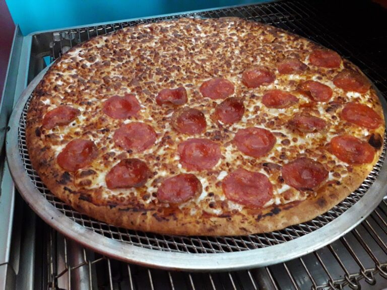 5559 dgusta pizza suc. noria 768x576