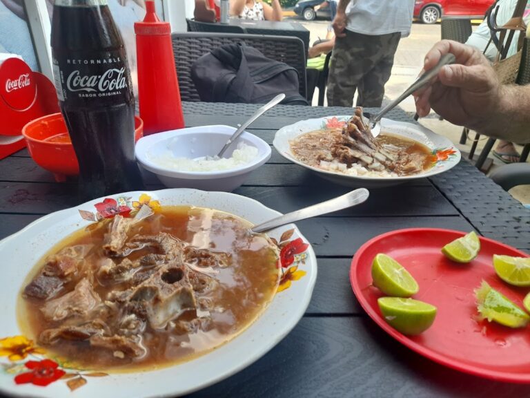 5938 birrieria de pancho 768x576