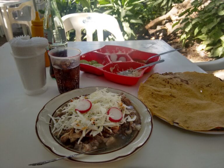 6131 cenaduria la capacha 768x576