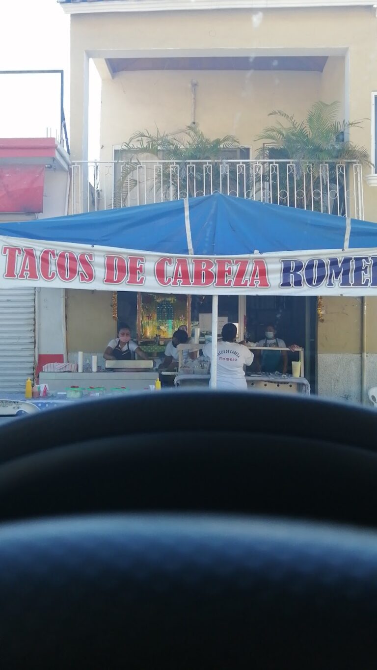6136 tacos romero 768x1365