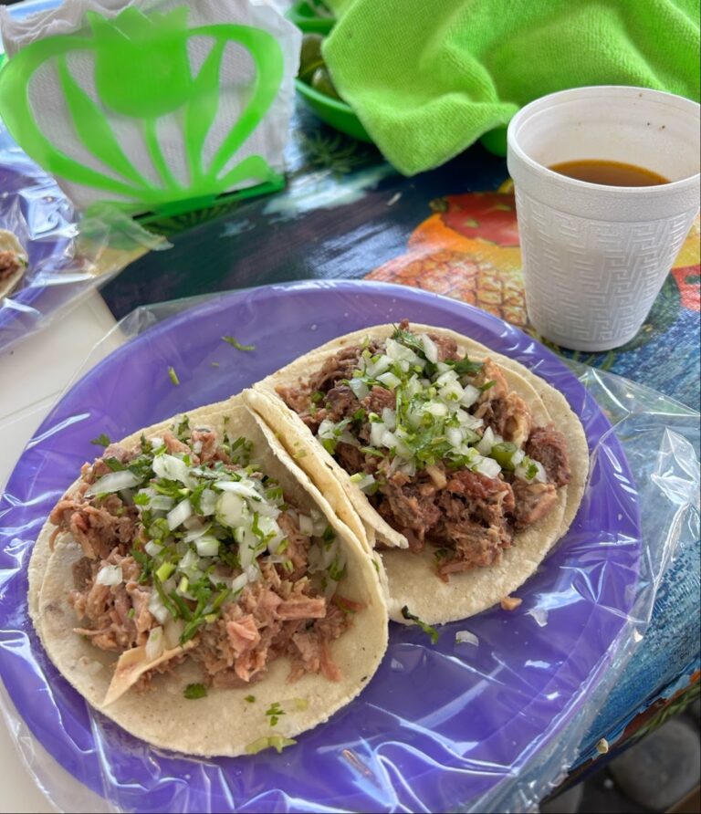 6196 tacos titon 768x892