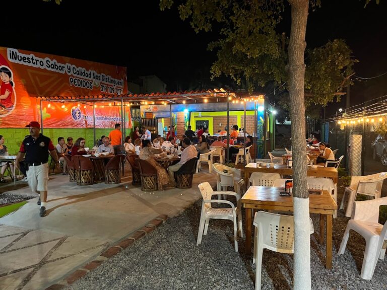 6272 tacos brenda boloncha suc. las brisas manzanillo 768x576