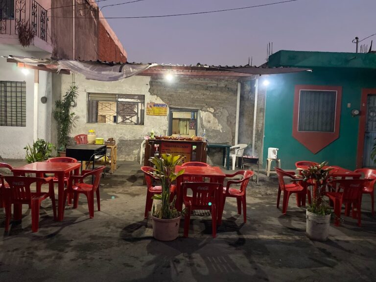 6392 taqueria alcazar 768x576