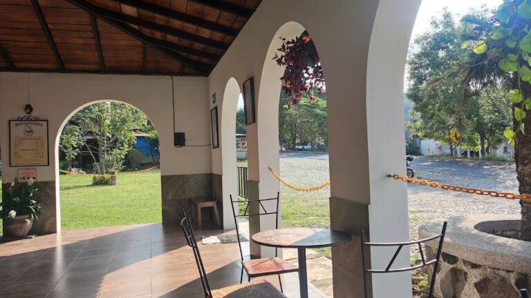 6426 cafe azul 768x432