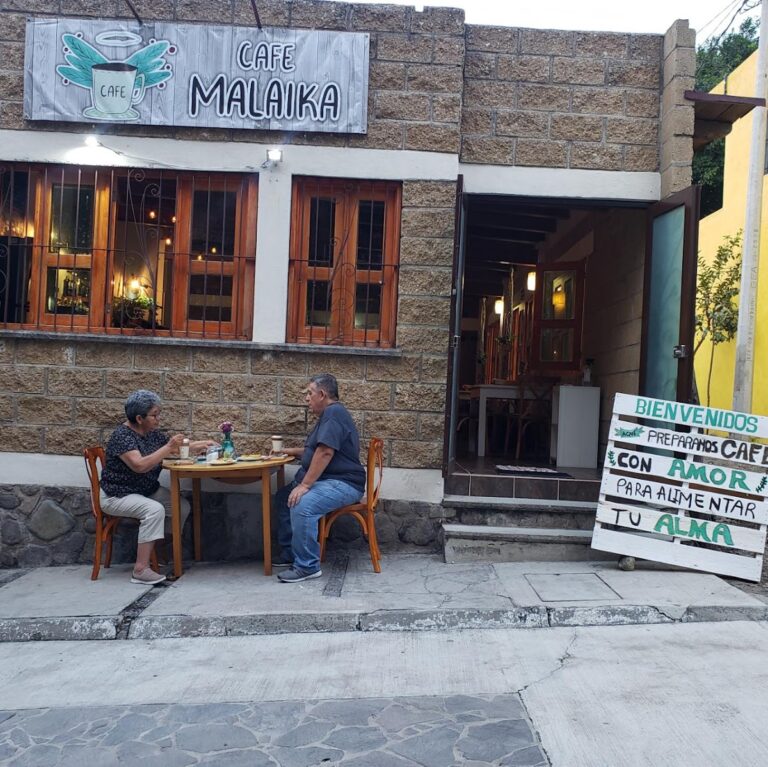 6501 cafeteria malaika 768x767