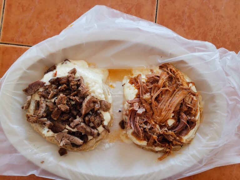 6563 el balcon de lulu tacos 768x576