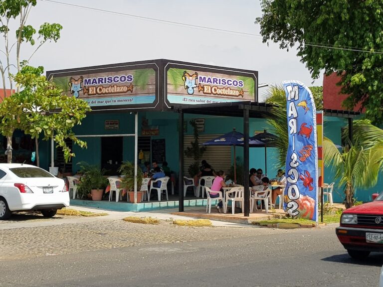 6600 mariscos el coctelazo 768x576