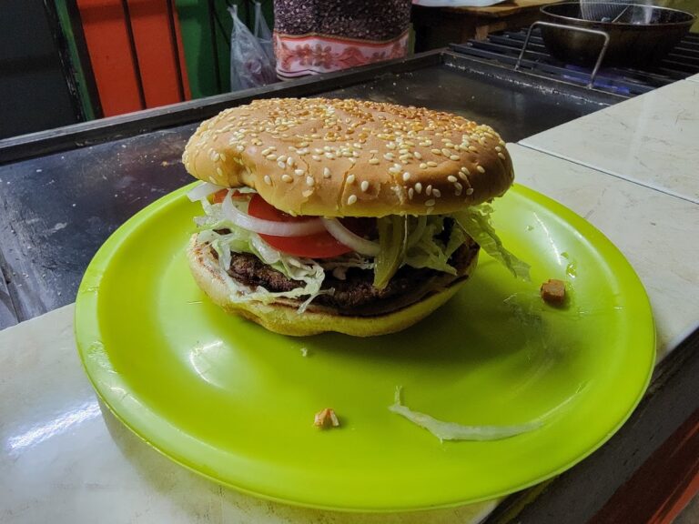 720 loncheria delia 768x576