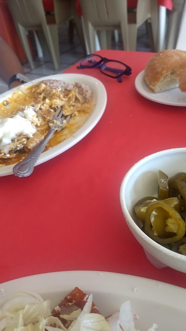 733 cocina popular 768x1365