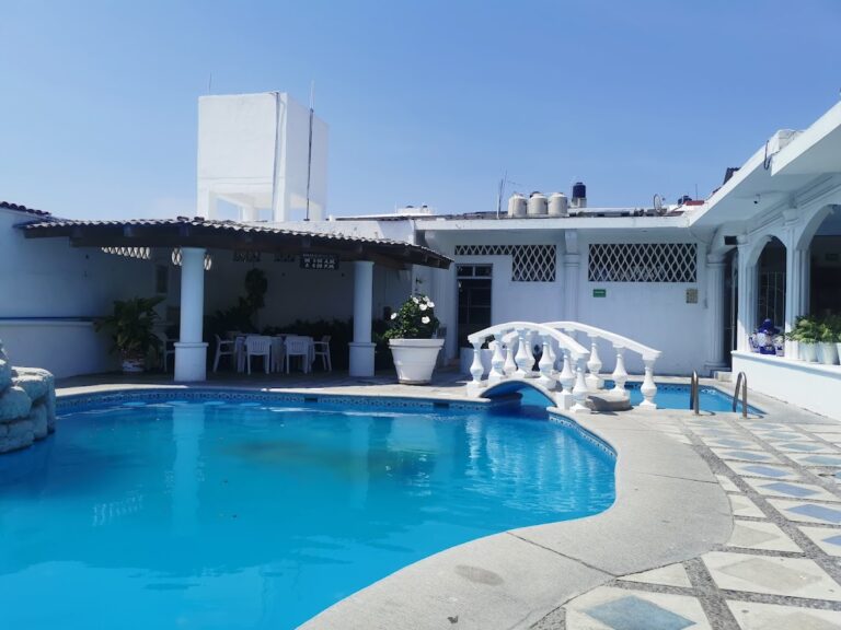 815 hotel morelos y restaurant 768x576