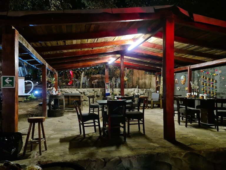 843 rio cafe bar 768x576