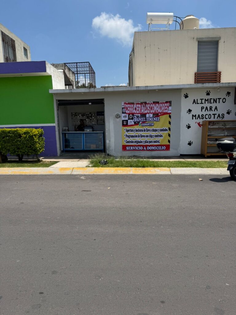 10595 cerrajeria los compadres 768x1024