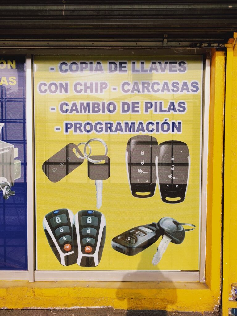 10695 cerrajeria del centro 768x1024