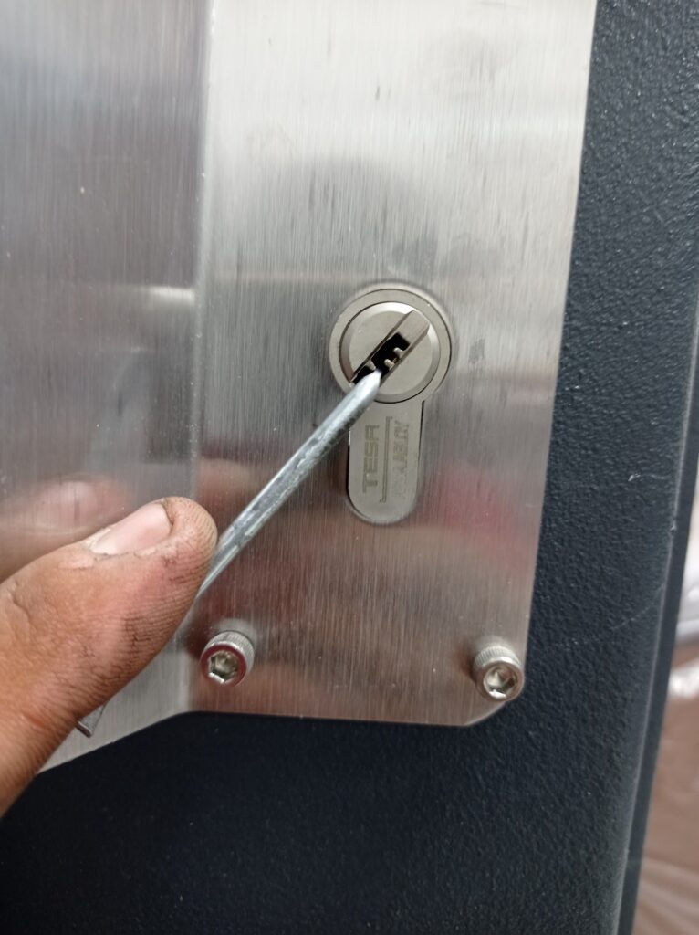 10830 la cerrajeria en culiacan 766x1024