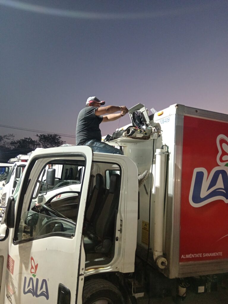 12985 8220frio car8221 768x1024