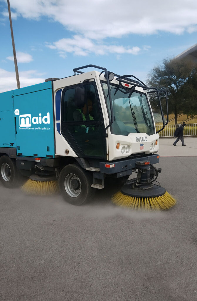 14191 its maid tijuana 671x1024