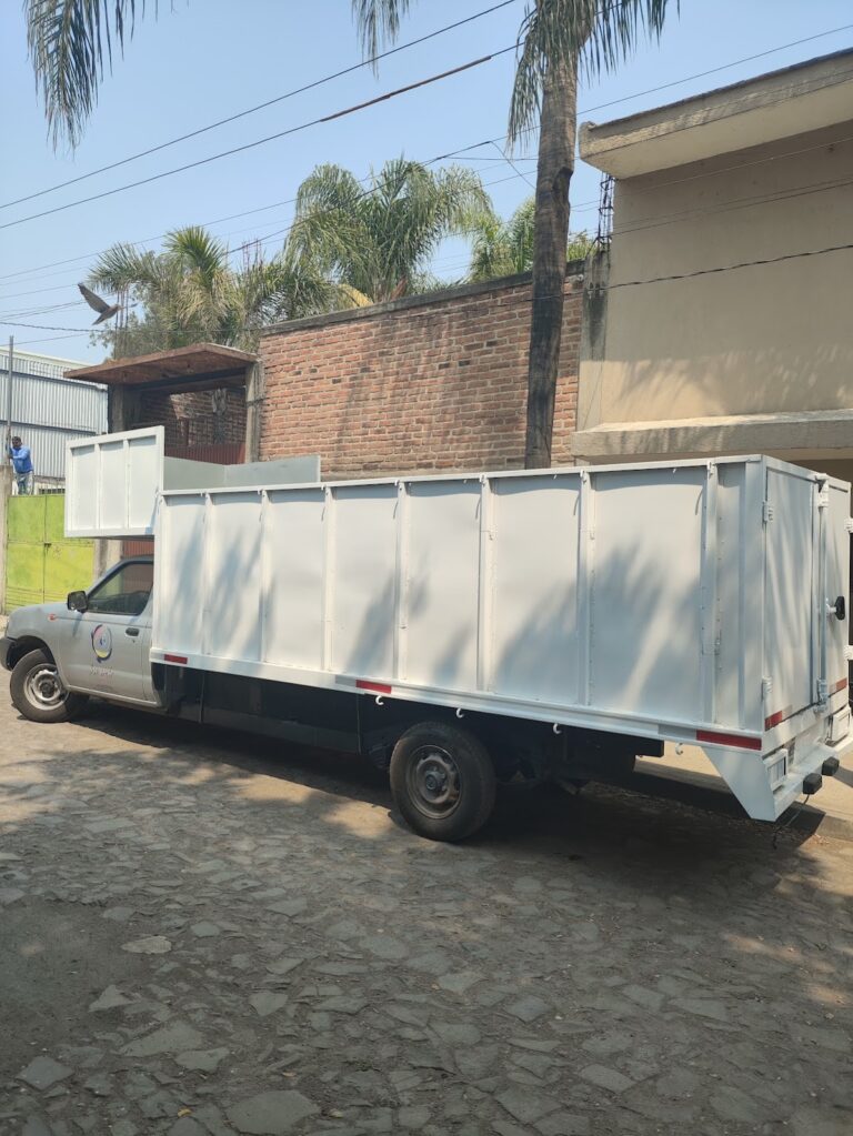 14977 yo lo llevo yo lo traigo fletes y mudanzas 768x1023